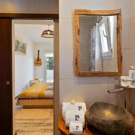 Villa Made With